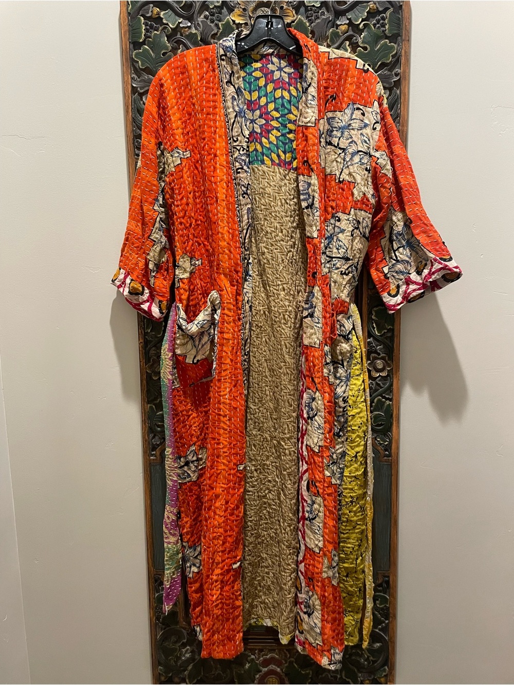 Handmade Kantha Short Sleeved Kimono w pockets & belt- Vibrant Floral Patchwork